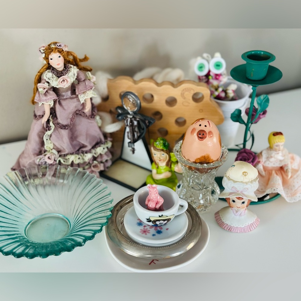 Vintage trinket bundle - romantic